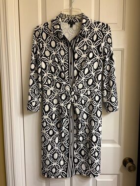 Talbots Black and White Geometric Pattern  size XS